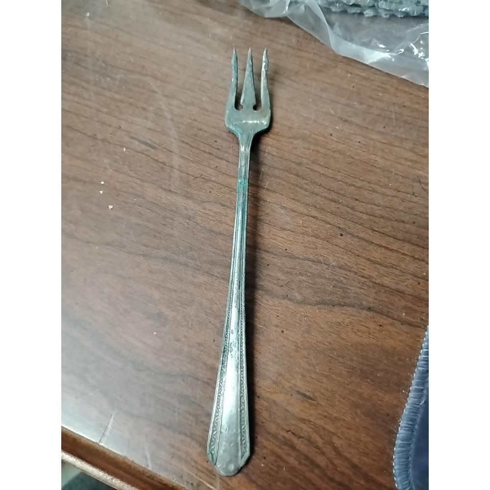 Wm. A. Rogers Croydon (also known as Mary Lee) silverplate seafood/cocktail fork